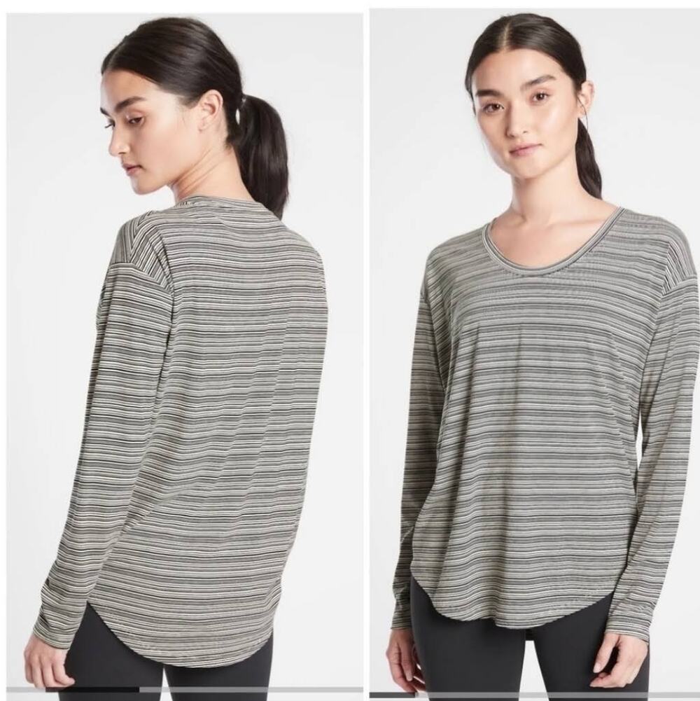 Athleta Cloudlight Stratus Striped Top Whisper Stripe Black/ White Size Small